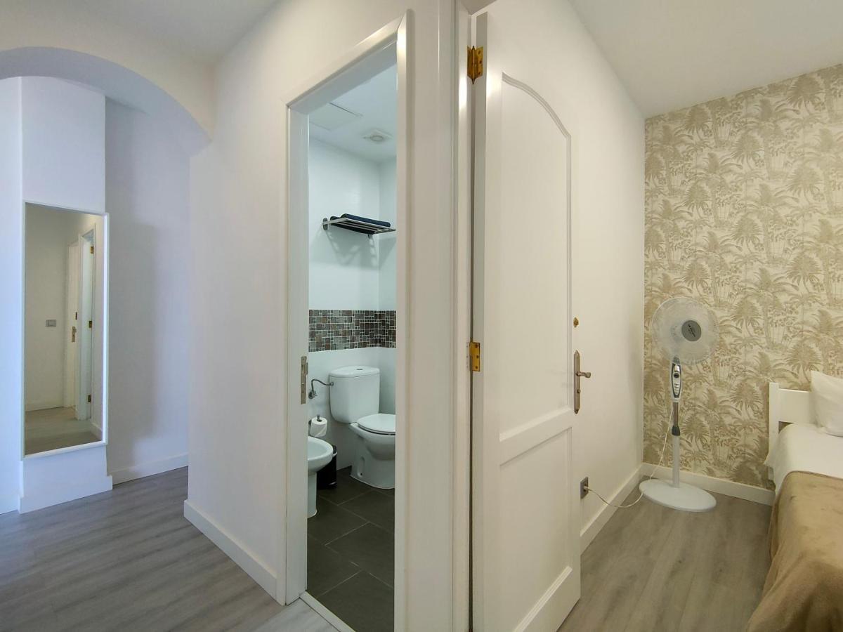 Canarian Holiday Home - Yumbo Luxury Apartment Maspalomas  Exterior photo